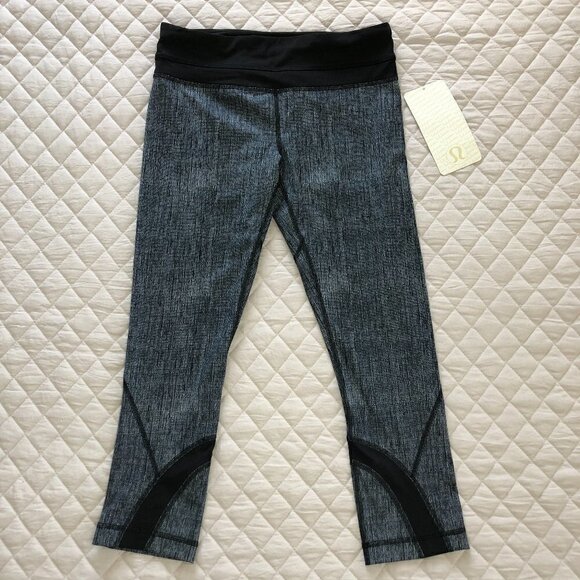 NWT Lululemon crop leggings - Picture 1 of 3